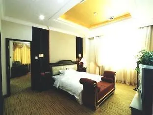 Wealth Hotel - Airport شينزين 4*,