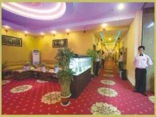 Wealth Hotel - Airport شينزين الصين